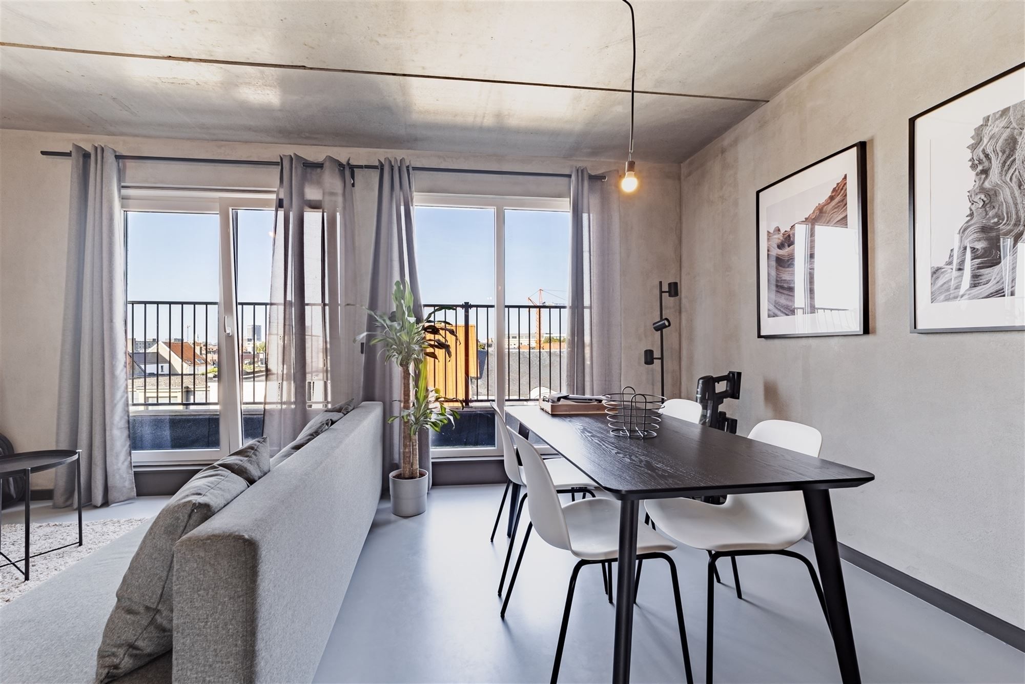 Prachtige penthouse met 2 terrassen en 1 slaapkamer foto 3