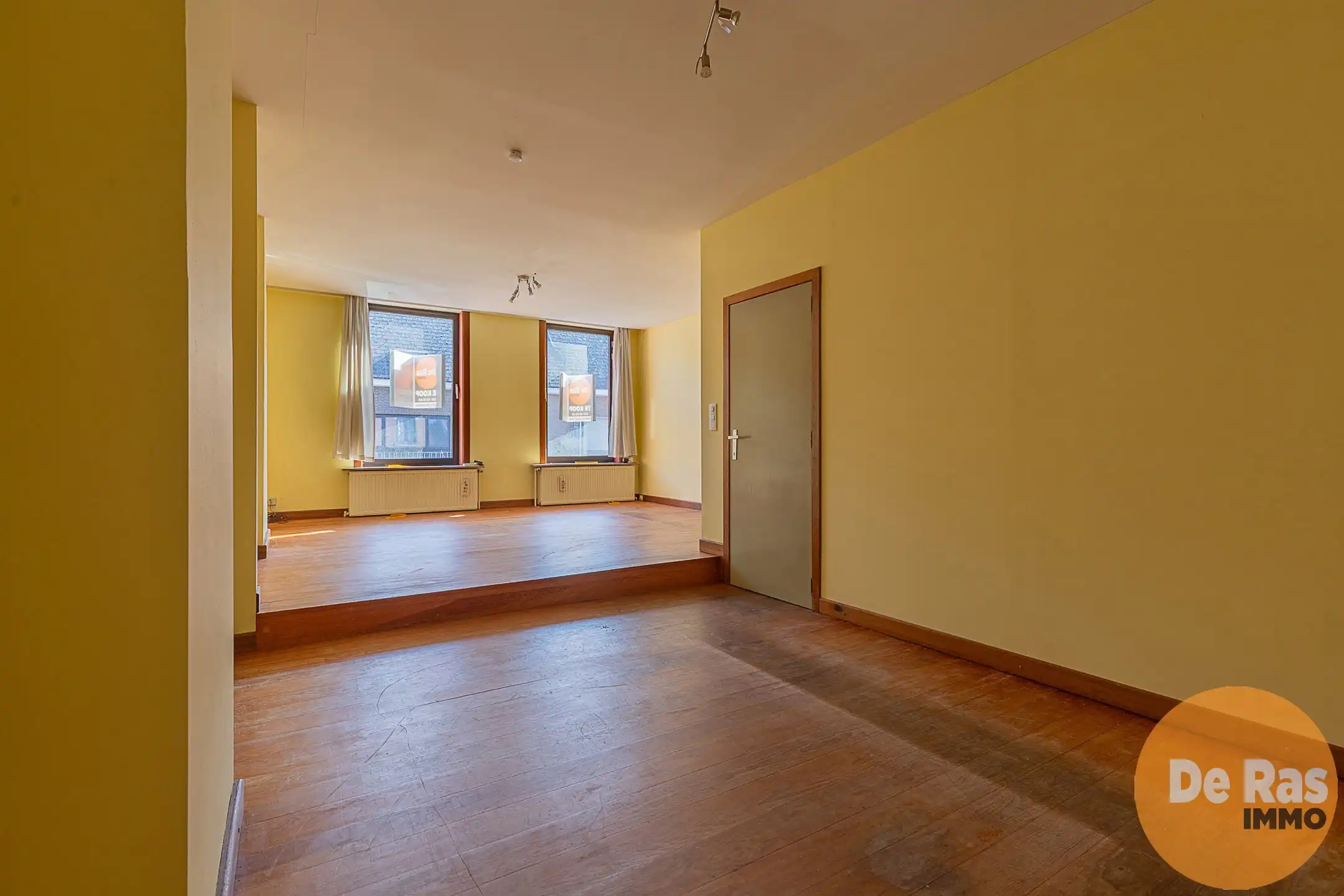 DENDERMONDE - Handelsruimte met ruime tuin en appartement foto 9