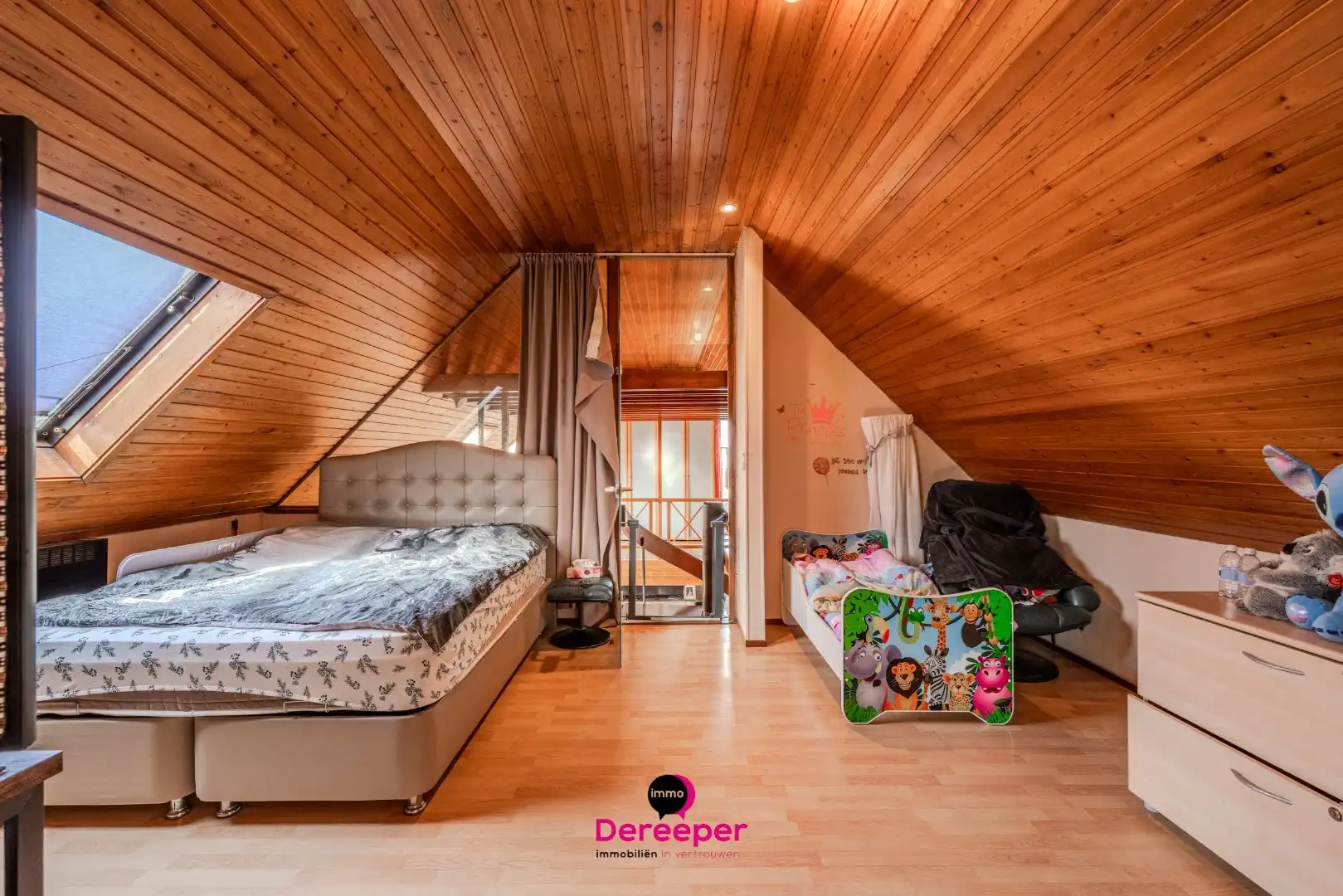 Ruim perceel van 955 m² met twee gekoppelde woningen – perfect voor kangoeroewonen in Gistel foto 8