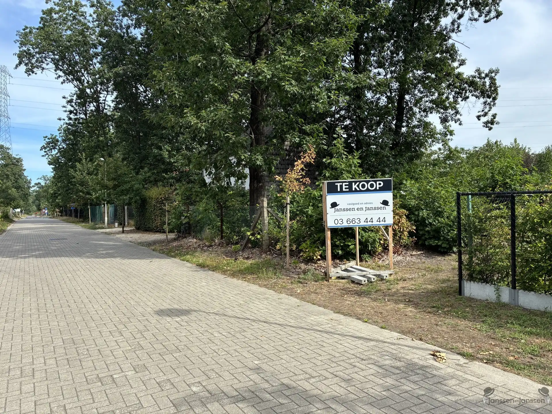Bouwgrond van 547 m² voor open bebouwing te Grobbendonk foto 2