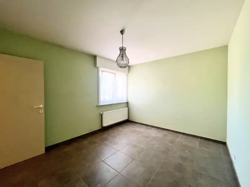 Woning met slaapkamer en badkamer gelijkvloers foto 11