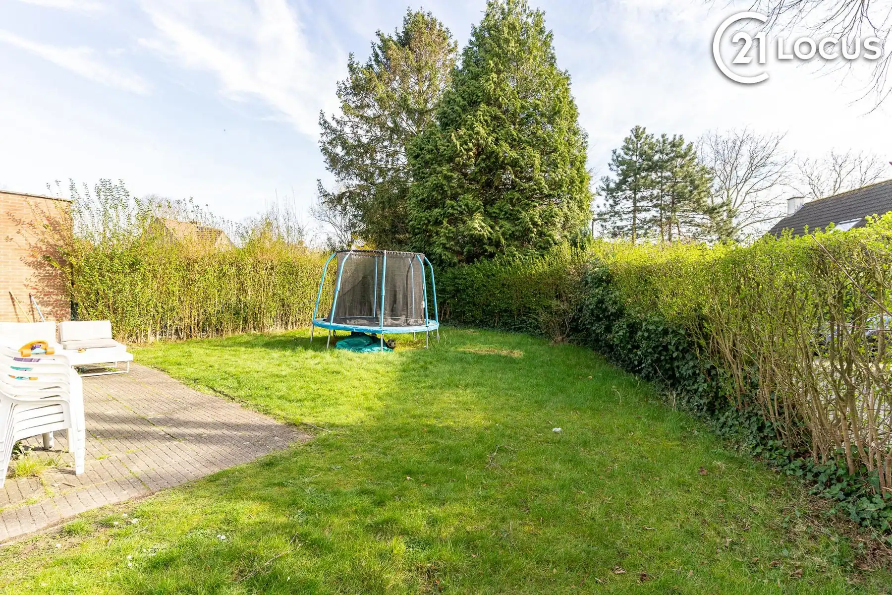 Ruime woning in rustige buurt te Zwijndrecht - 4 slaapkamers foto 14