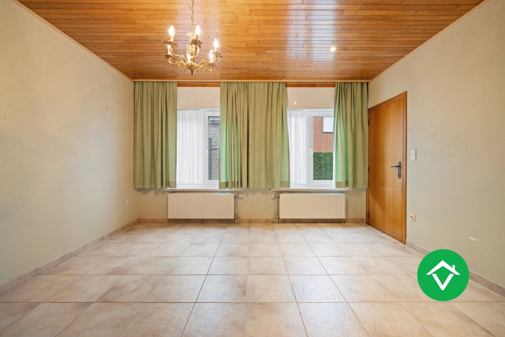 Instapklare woning met 4 slaapkamers en garage te Ichtegem  foto 10