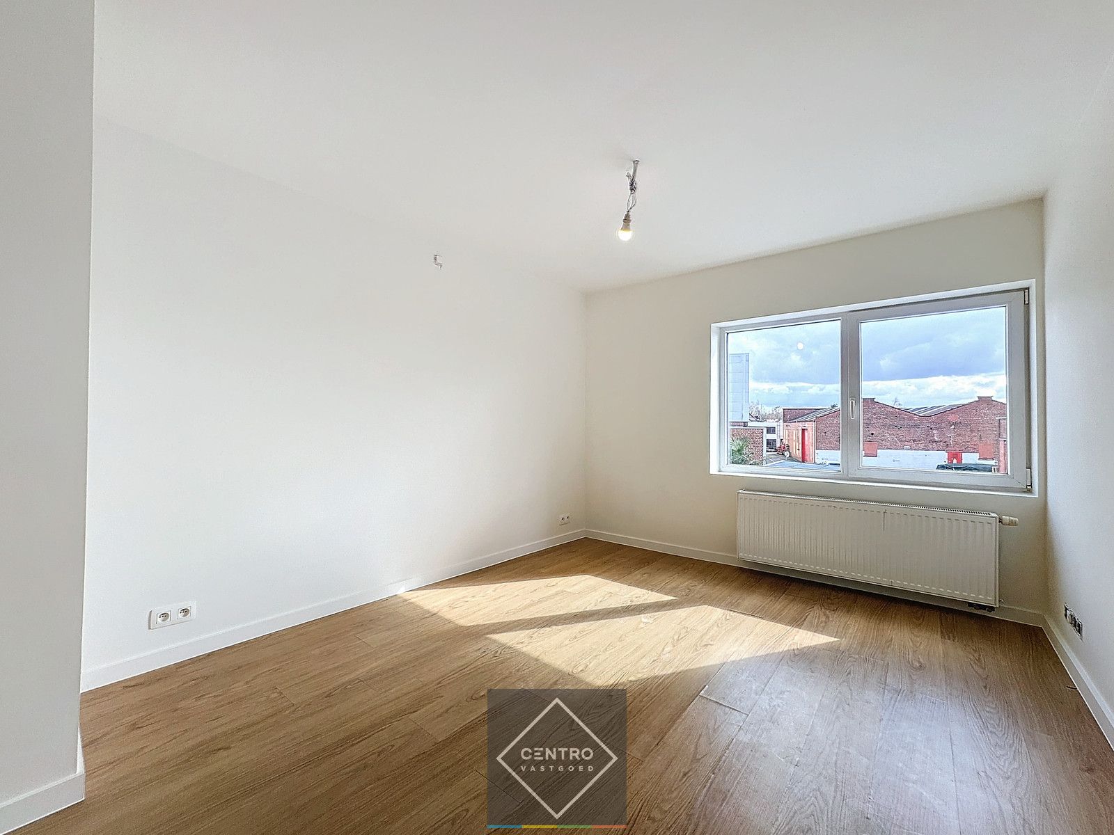 RUIM appartement met 3 slpks en 2 badks te Lauwe! foto 11