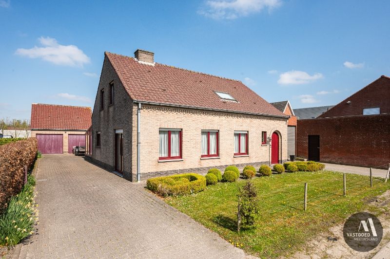 Hoofdfoto van de publicatie: Verrassend ruime woning op een toffe ligging