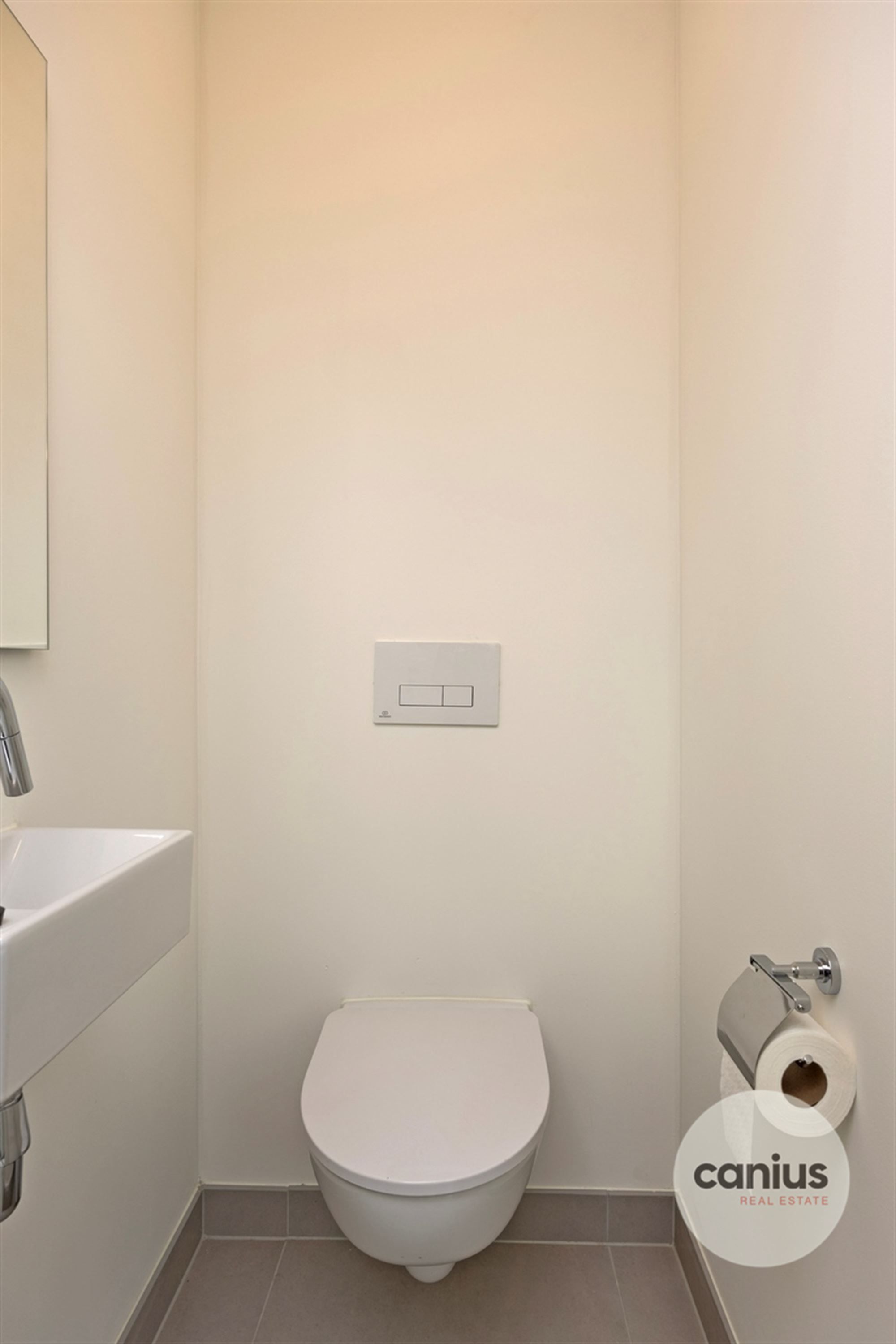 HEDENDAAGSE & ENERGIEZUINIGE WONING MET 4 SLKS foto 8