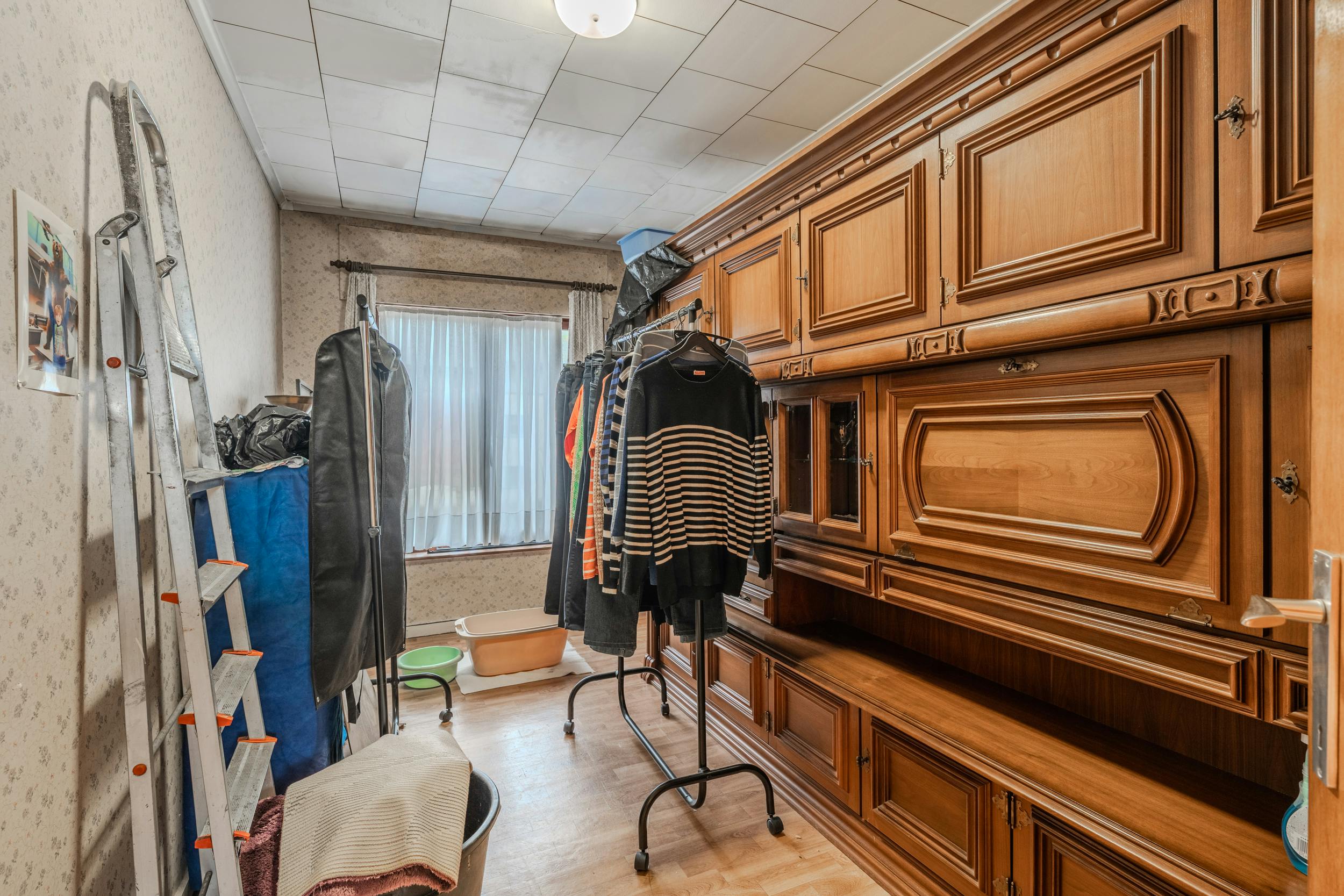 Te renoveren woning met 3 slaapkamers te koop! foto 18