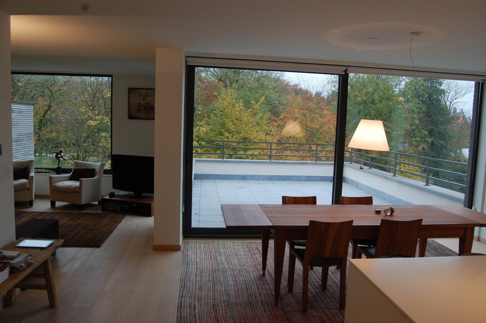 Exclusief appartement op een toplocatie in hartje Brugge met veel licht en mooi uitzicht. foto 4