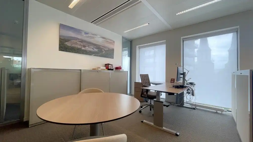 Instapklare kantoren te huur aan Stadspark in Antwerpen foto 9