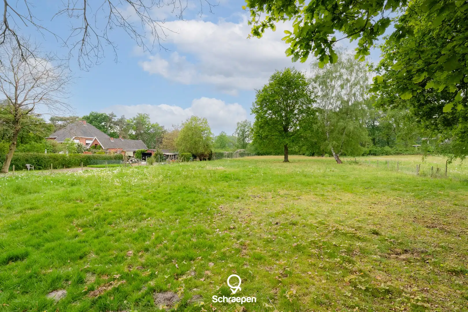 Idyllisch gelegen woning (314 m²) op een riant perceel van 50 are te Hasselt! foto 31