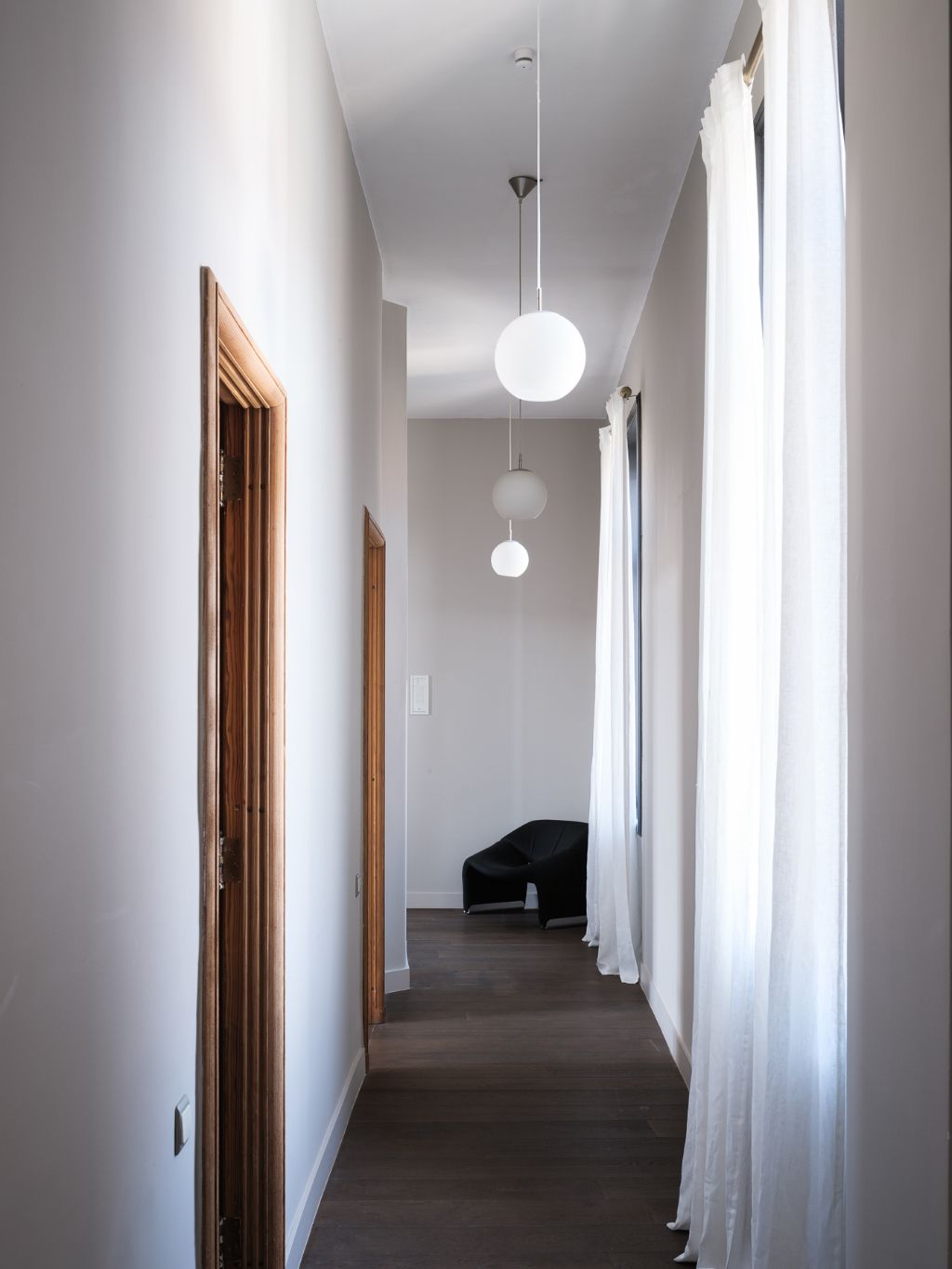 Omgeving Kouter – Grandeur, volume & toplocatie. Bijzonder ruim en karaktervol 3-slaapkamer appartement in het hart van Gent. foto 17