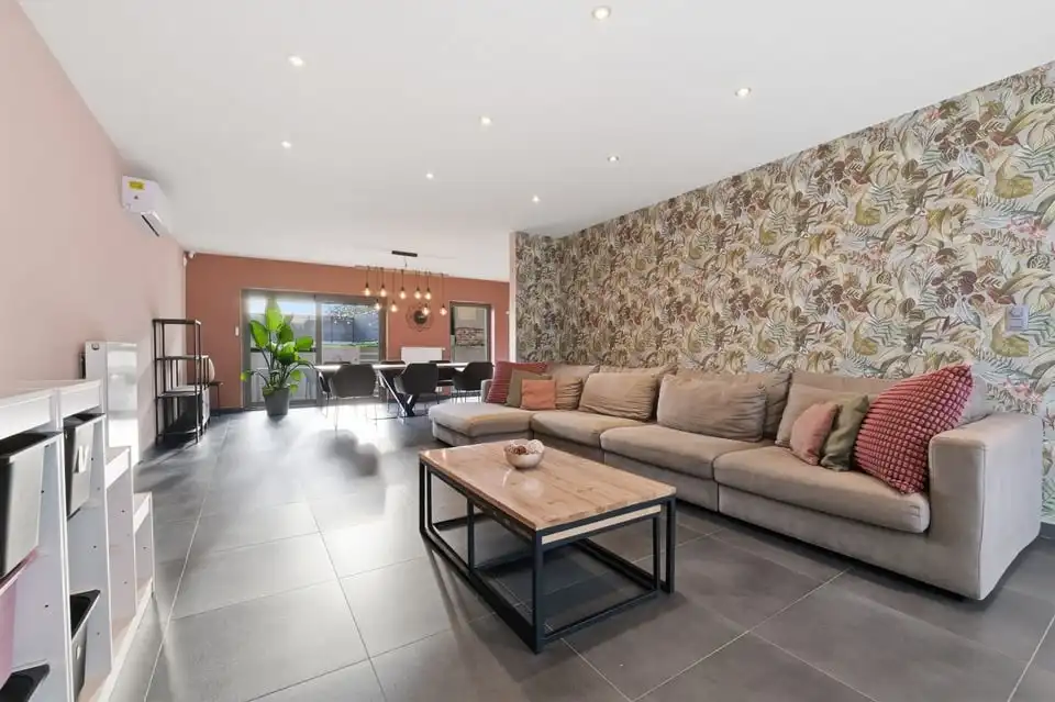 PRACHTIGE GEZINSWONING MET 4 SLKS EN ZONNEPANELEN IN HET LANDELIJKE WELLEN foto 6