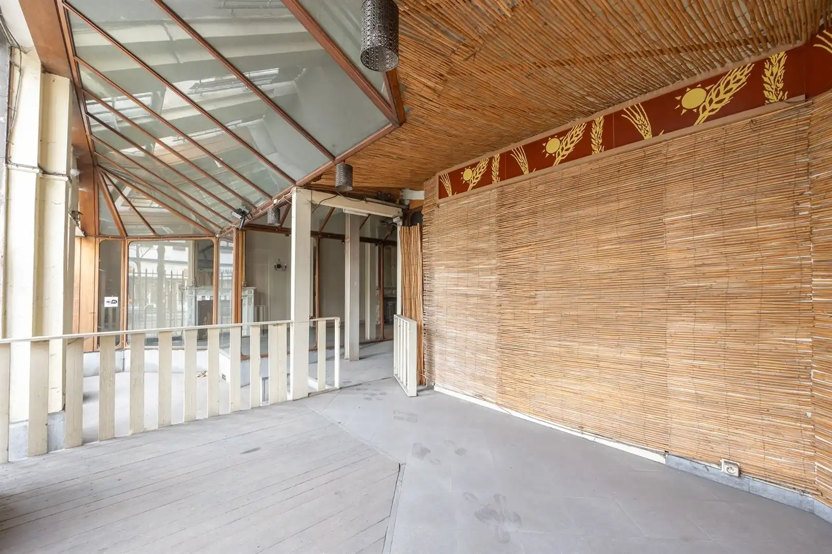 NEO-CLASSICISTISCH HERENHUIS bij parken foto 6