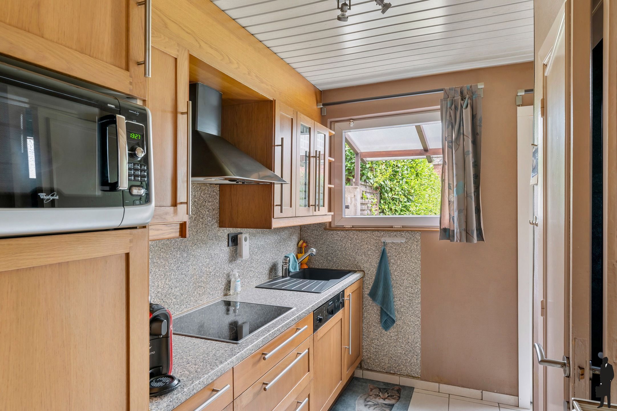 Woning met grote tuin en uitbreidingsmogelijkheden. foto 6