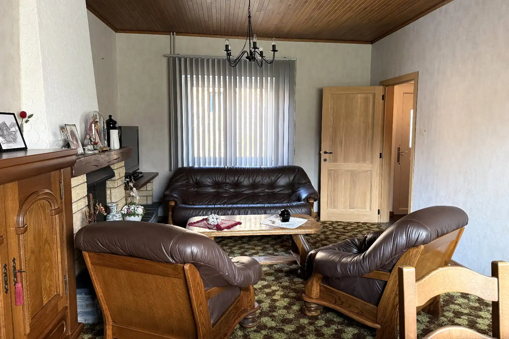 Rustig wonen tegenover het kasteel van Veulen,  en een eigen prachtige tuin/bouwgrond foto 5