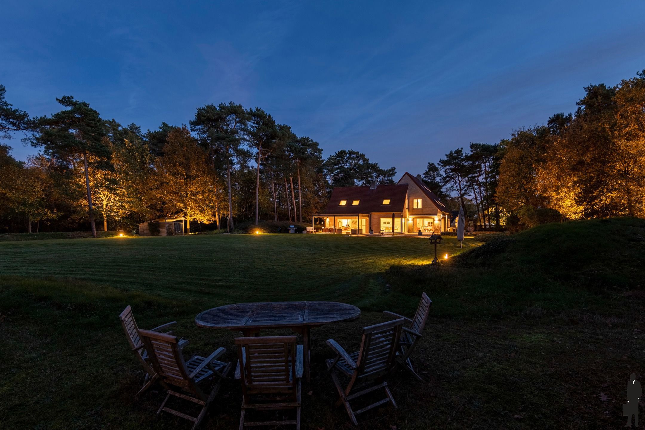 Villa met zwembad en privébos volledig omheind in Retie foto 30