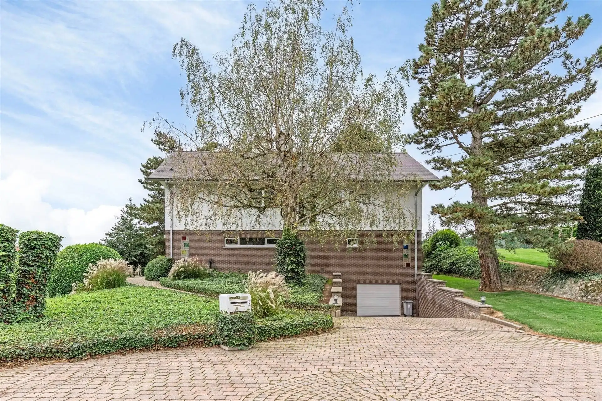 Prachtig eigendom op mooi perceel  foto 2