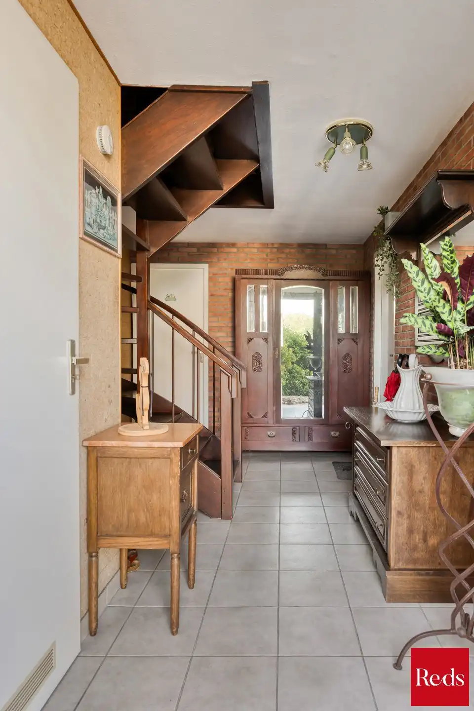Bel-etage met veel potentieel in Polderstad foto 17