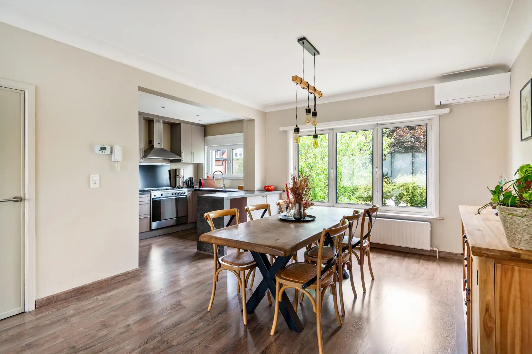 Thuiskomen in Elsdonk – gezinswoning met tuin en garage foto 9