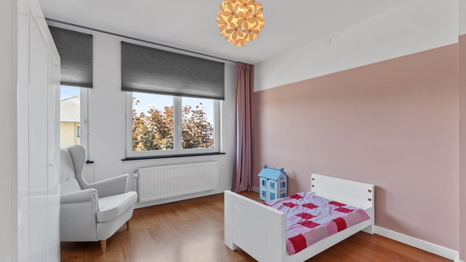 Volledig gerenoveerde, instapklare woning vlakbij Maastricht foto 22