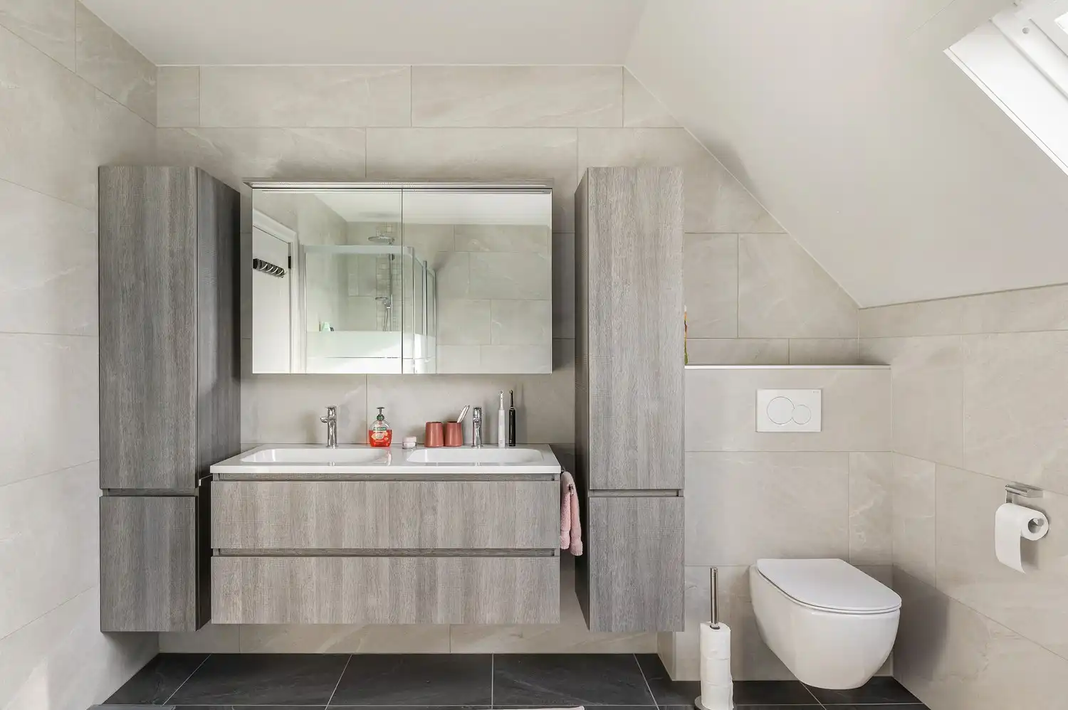 INSTAPKLARE ENERGIEZUINIGE GEZINSWONING I 4 SLPK I OLV-WAVER foto 23