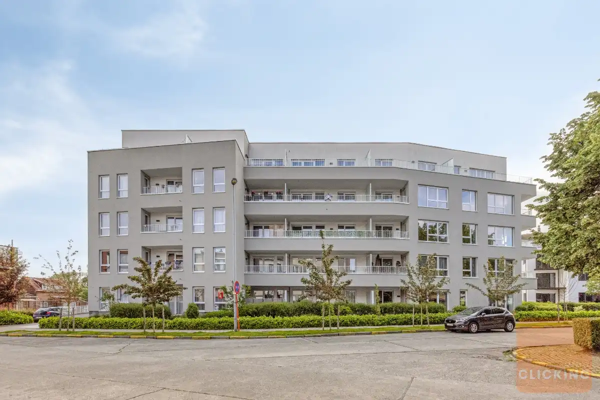 Eénslaapkamerappartement met terras in Zellik foto {{pictureIndex}}