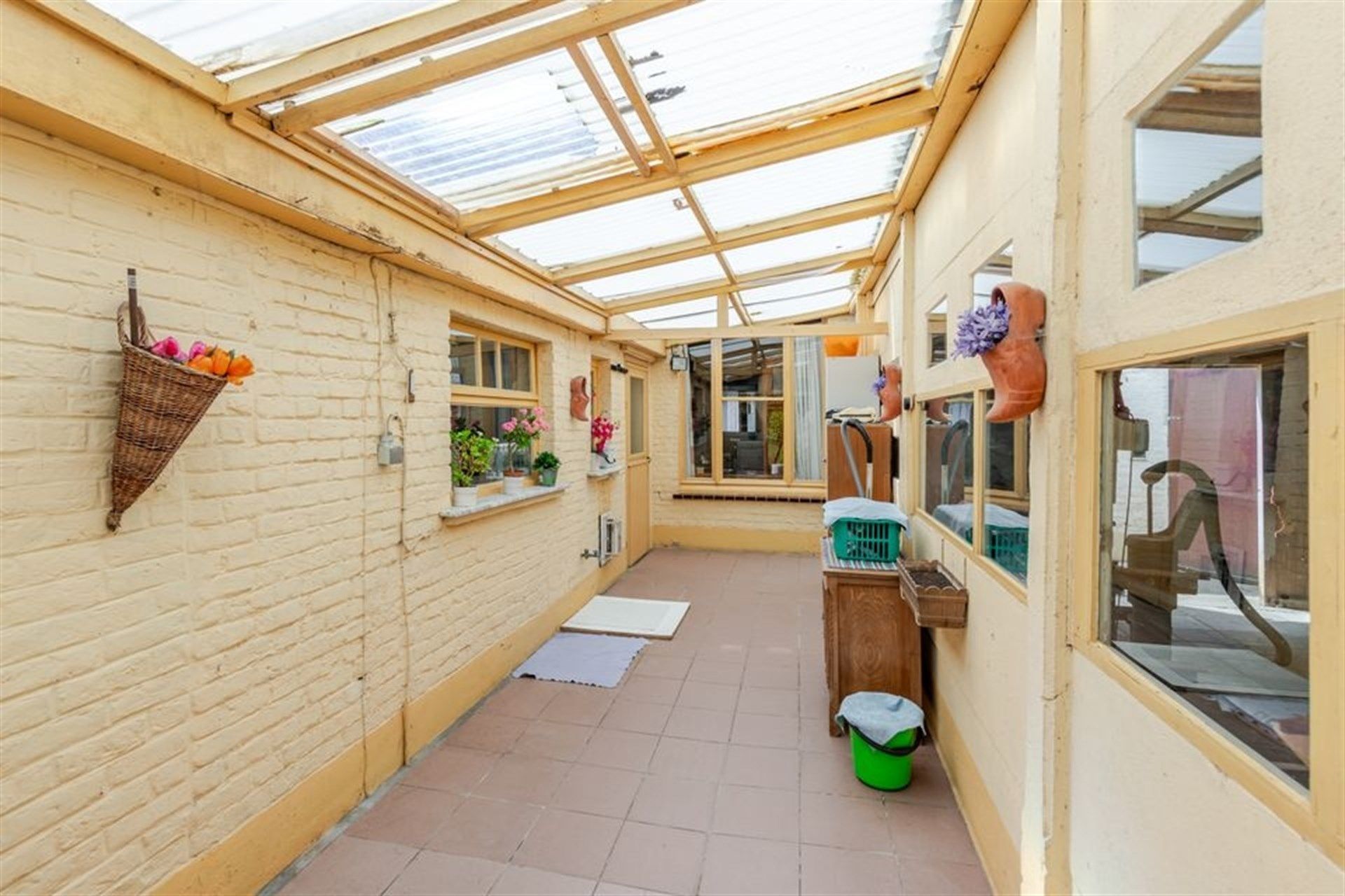 Woning met grote tuin (Perceel van 654 m²)  foto 10
