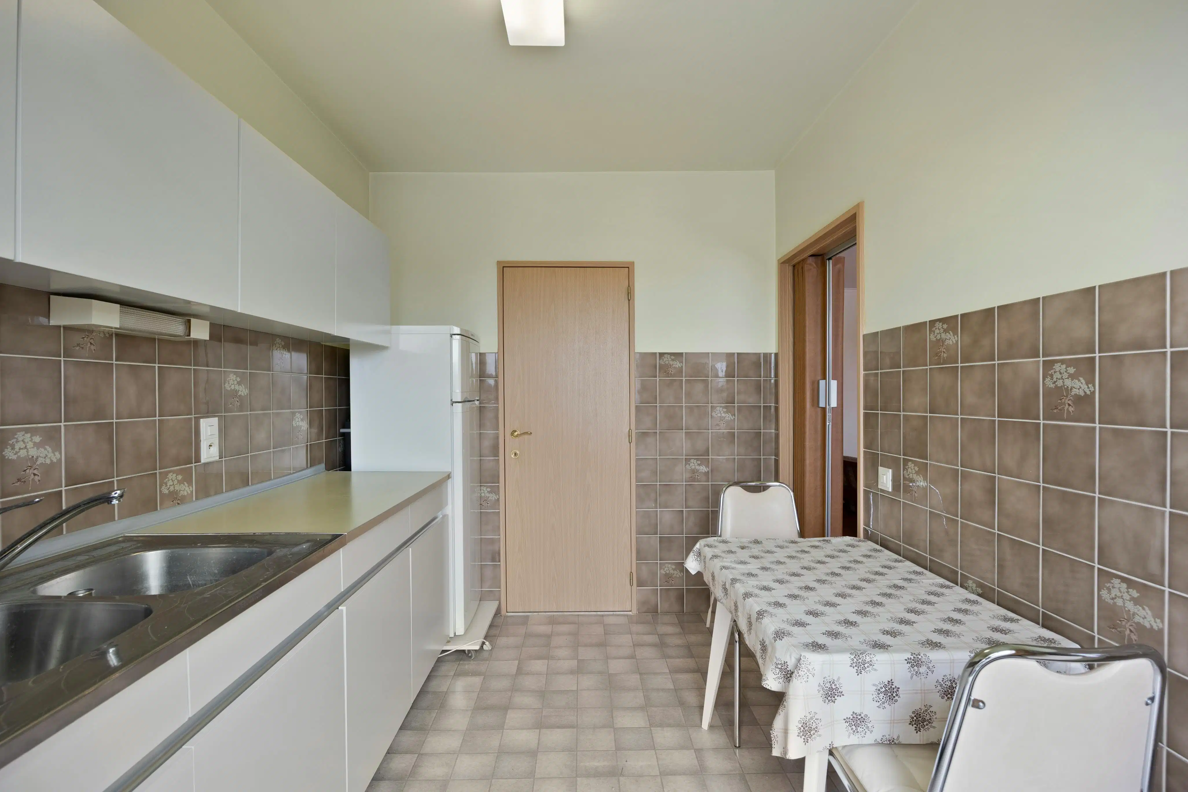 Appartement met 2 slaapkamers en garagebox te koop merksem foto 8