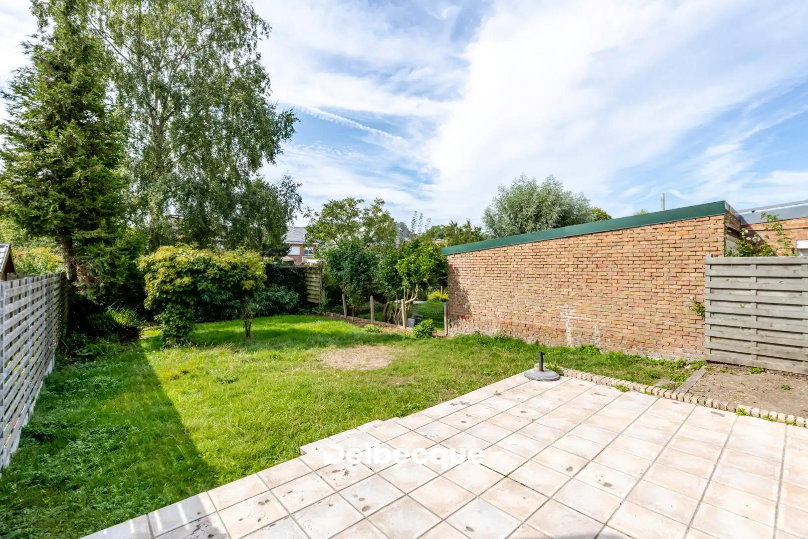 Halfopen woning met leuke tuin in gegeerde wijk te Assebroek foto 7