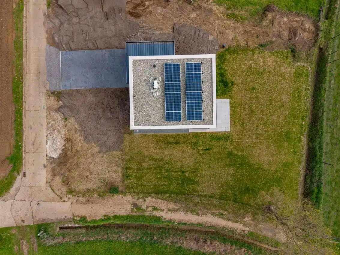 Nieuwbouwwoning, gunstig gelegen, 3 slpk, tuin, carport foto 42