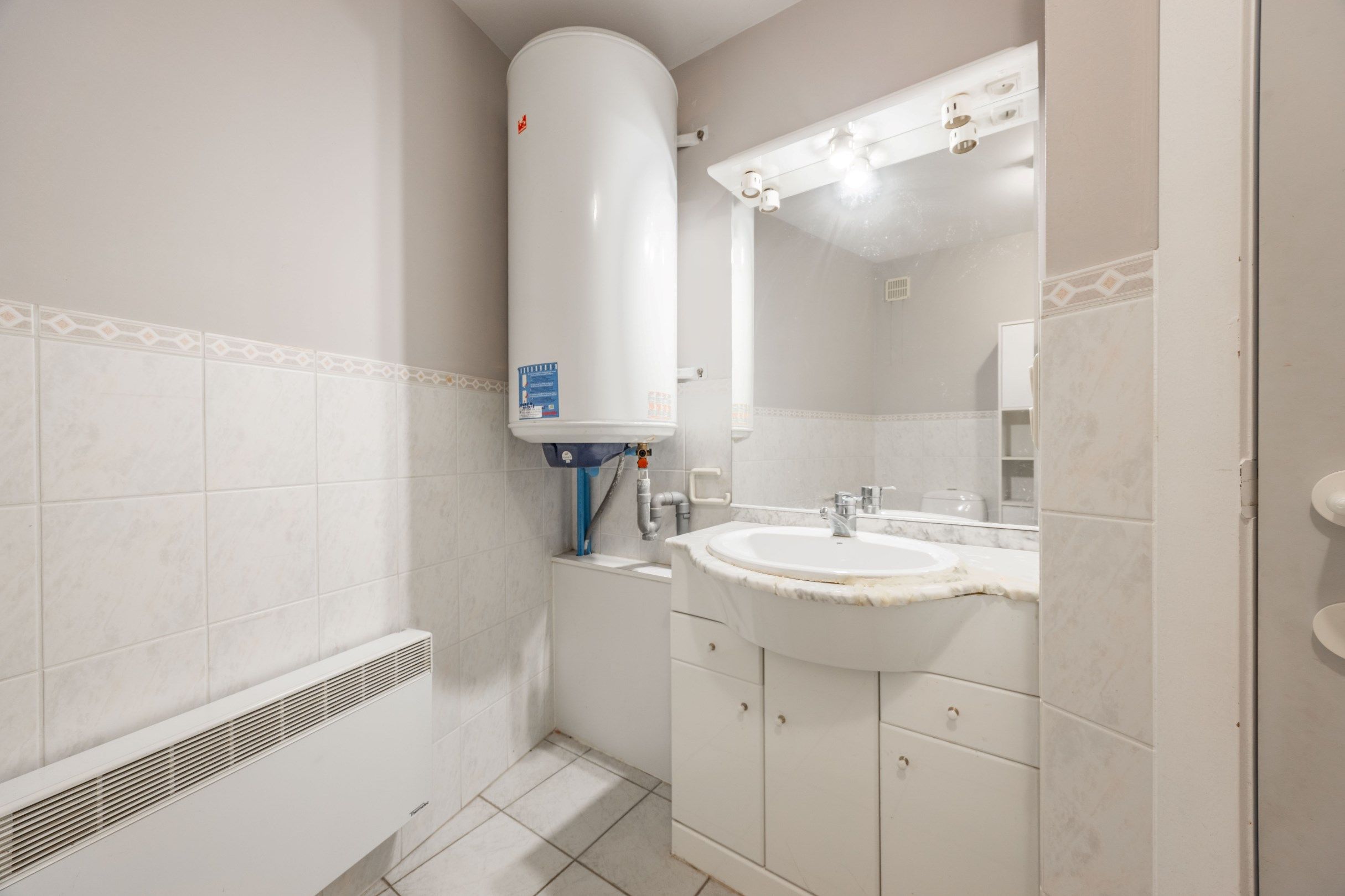 GOED ONDERHOUDEN APPARTEMENT  MET 2 SLAAPKAMERS foto 7