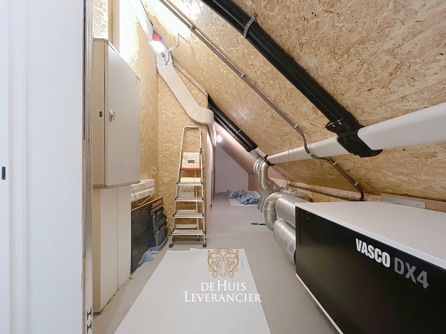Vernieuwbouwde BEN Loft-villa te huur in Kontich foto 33