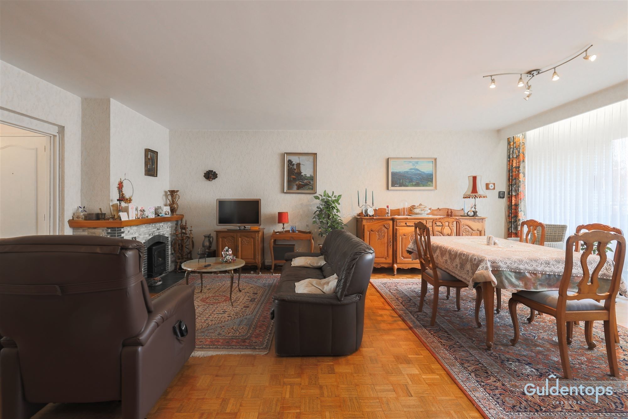  ruim appartement met 2 slaapkamers op topligging foto 5