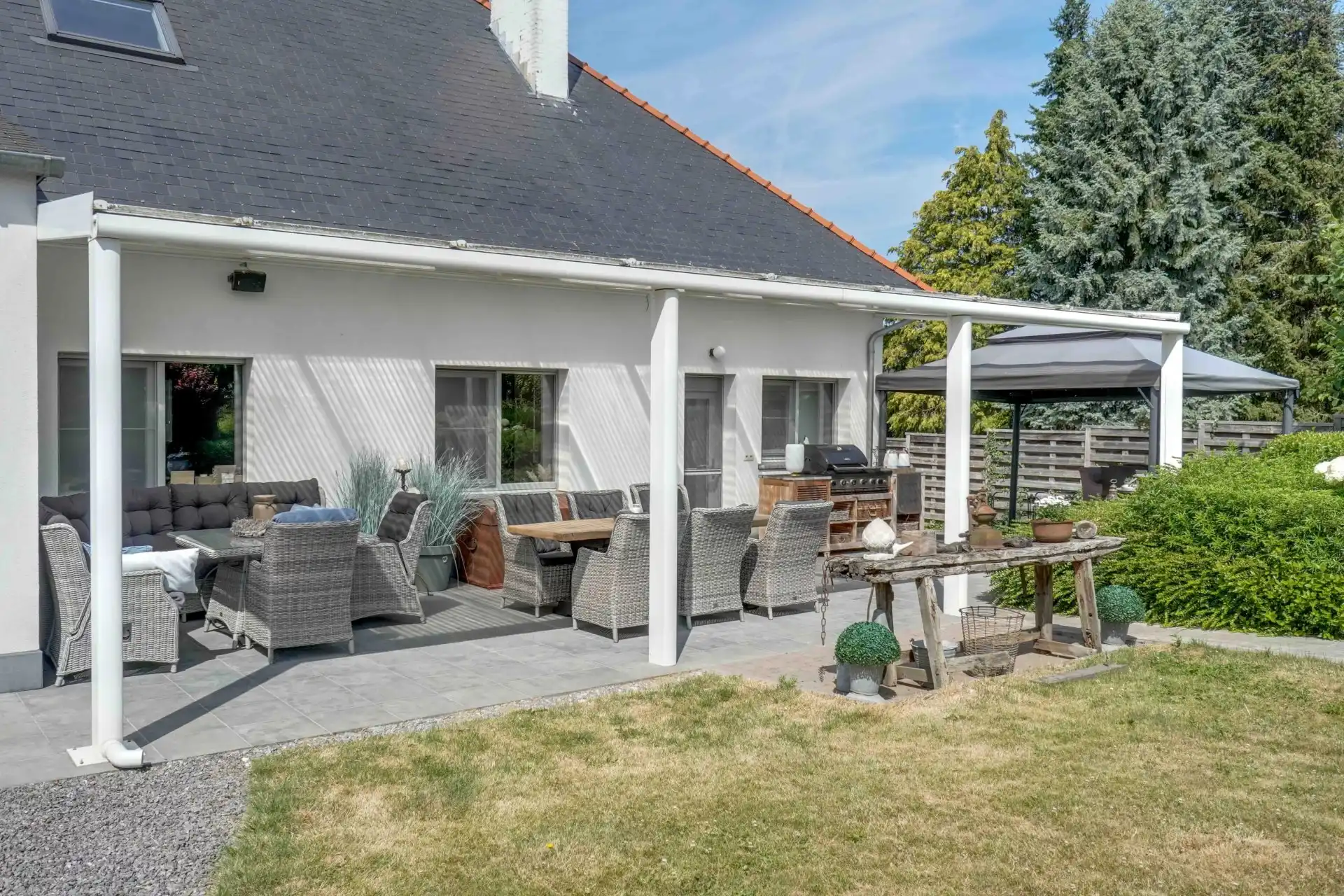 Luxe villa met zeven slaapkamers foto 36