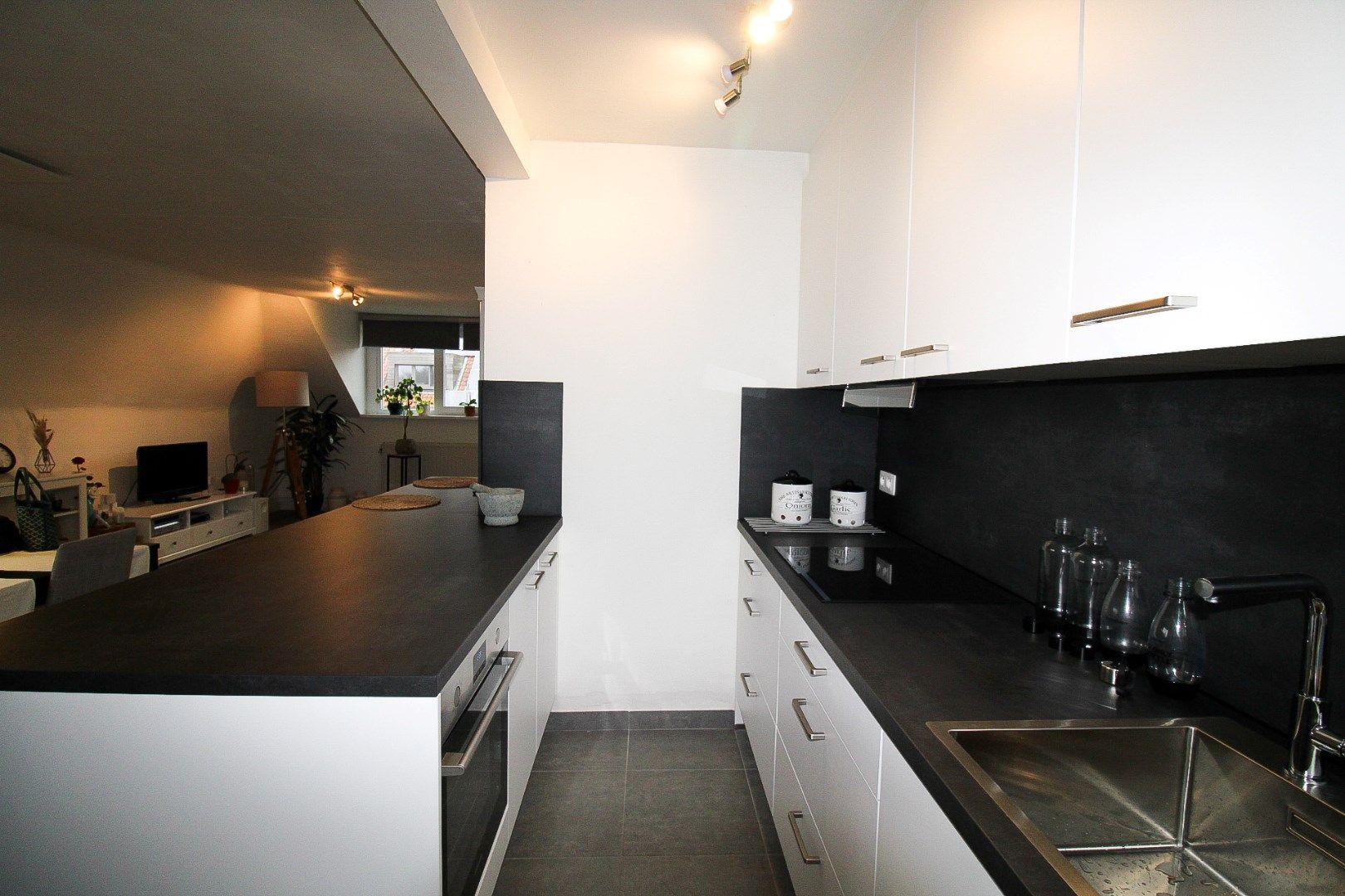 Te koop: Stijlvol en instapklaar appartement met energielabel B in Hemiksem foto 13
