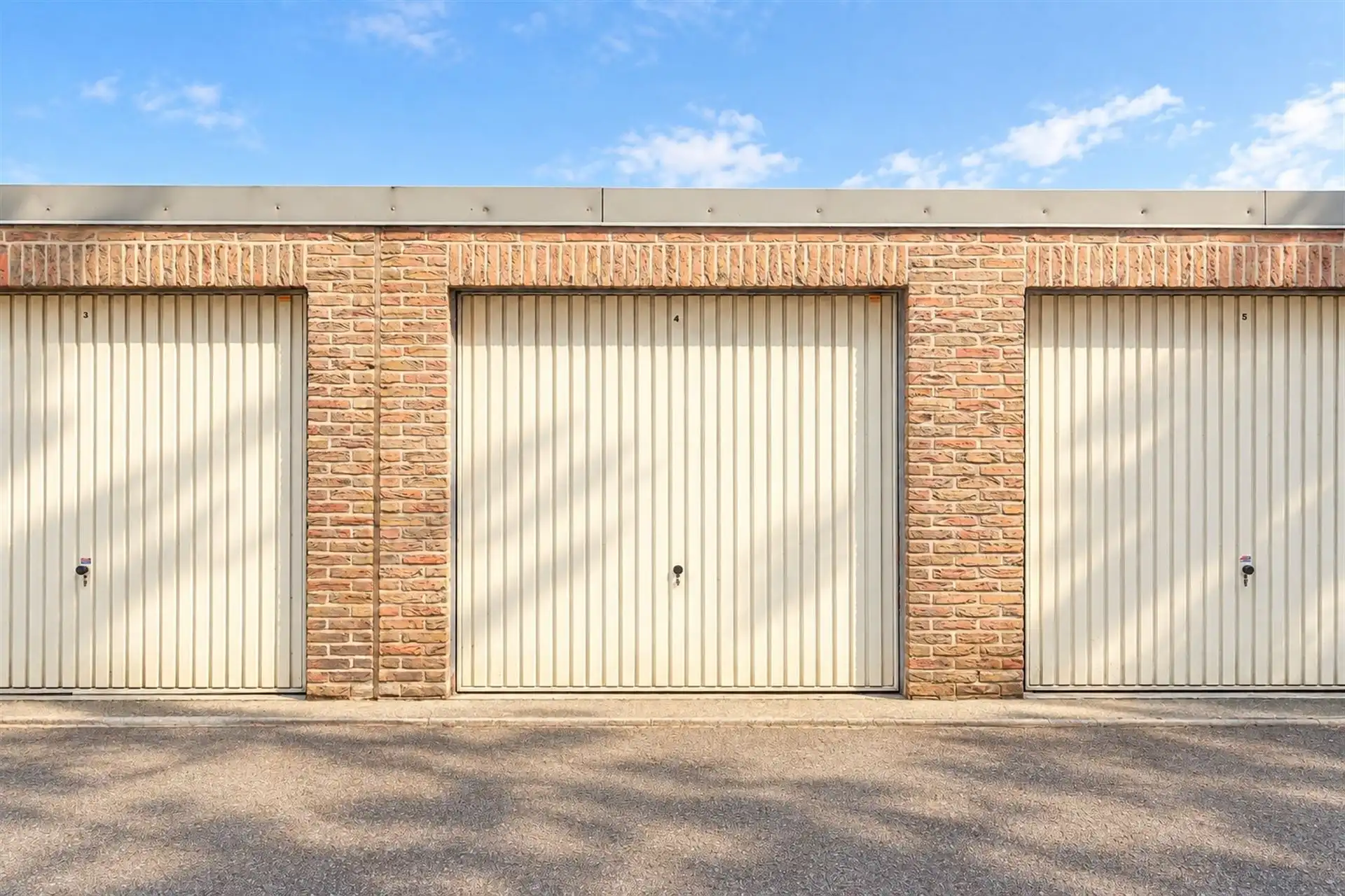 Instapklaar appartement met garage en EPC B nabij Kortrijk foto 12