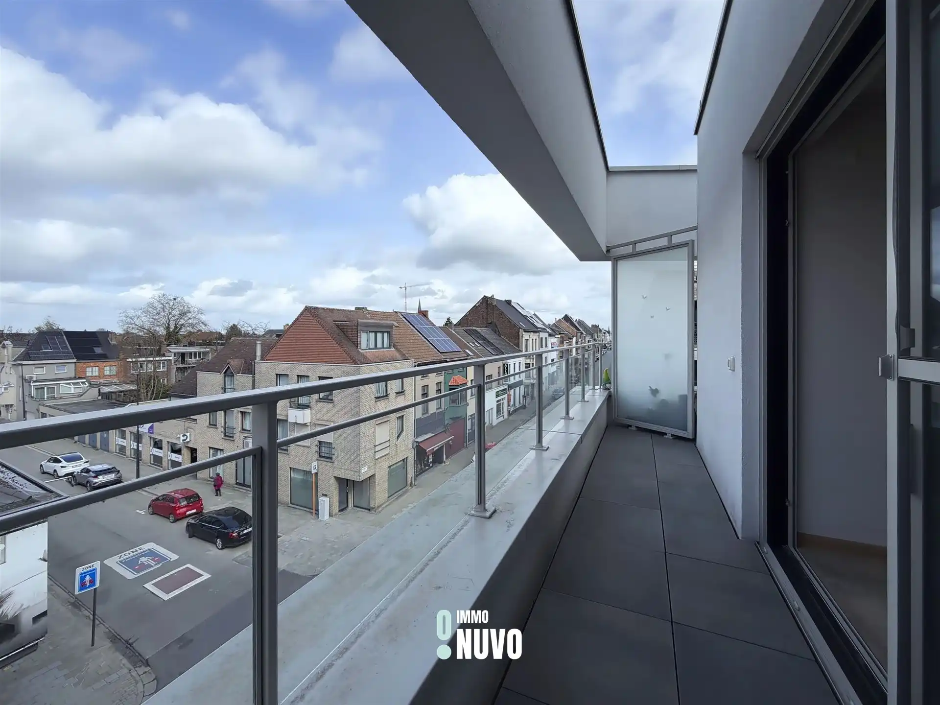 Serviceflat met terras en op wandelafstand van centrum Aalst foto 11