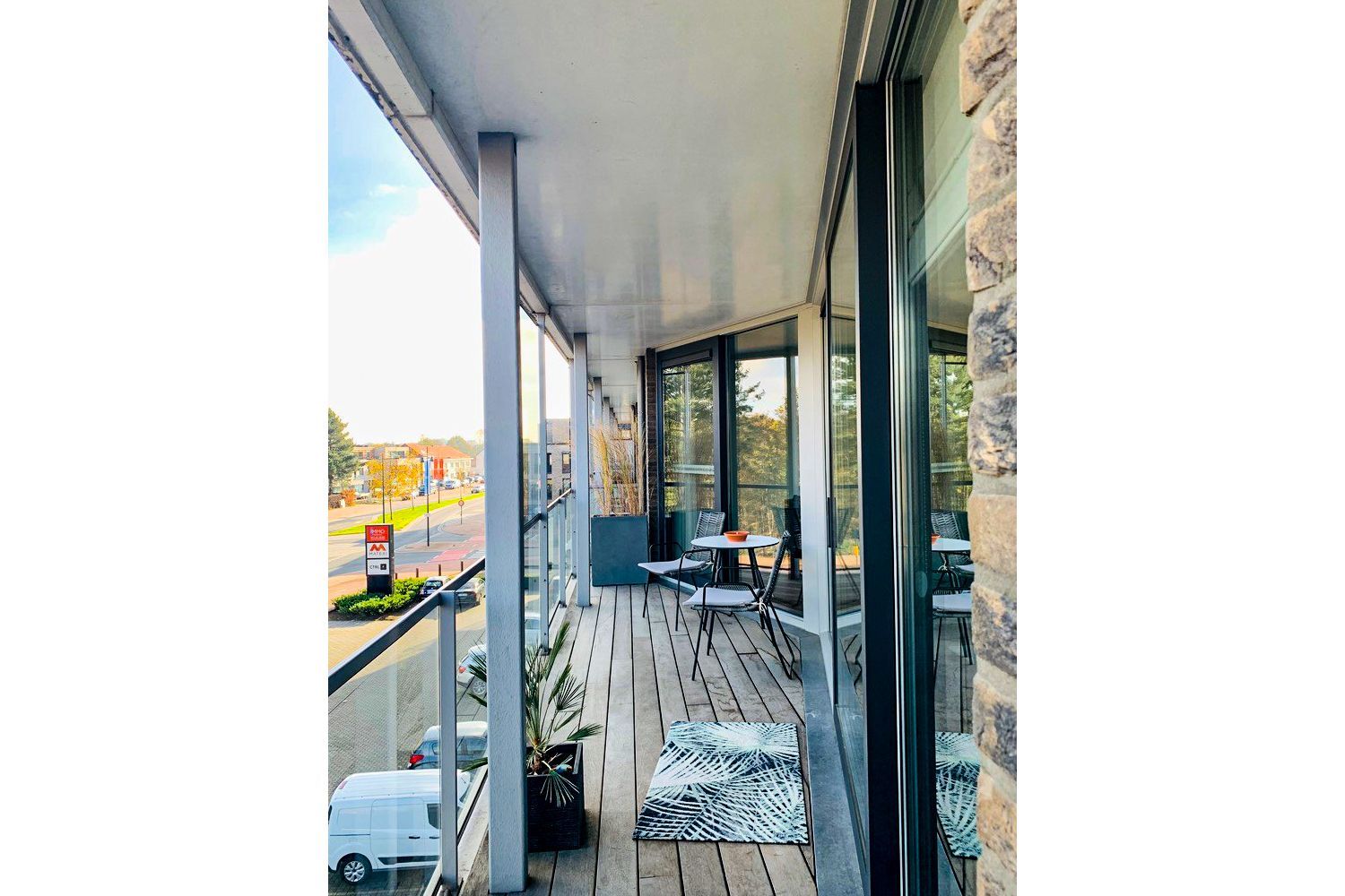 MOOI AFGEWERKT RUIM APPARTEMENT MET 2 SLPKS EN 2 TERRASSEN foto 21