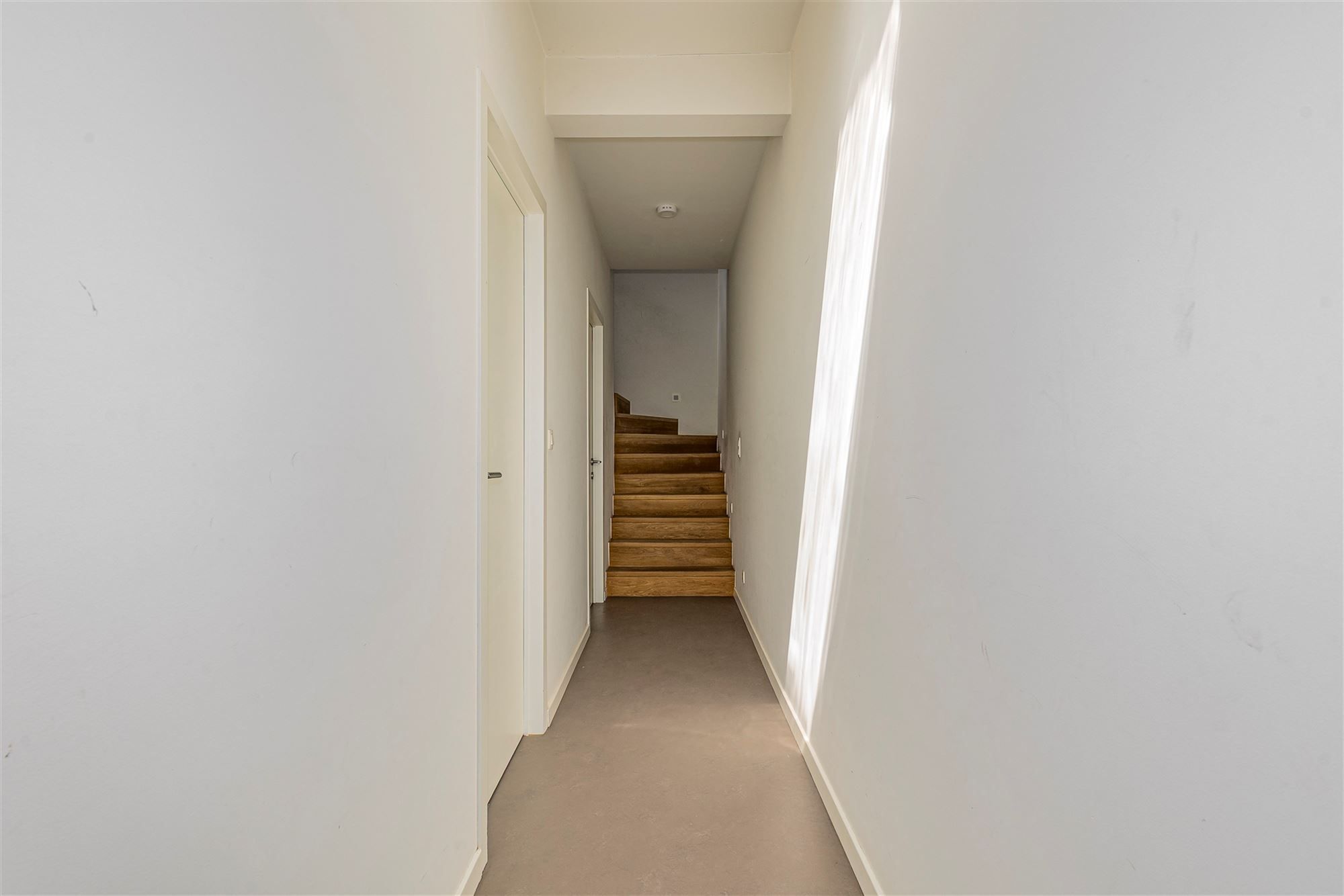 Huis foto 24