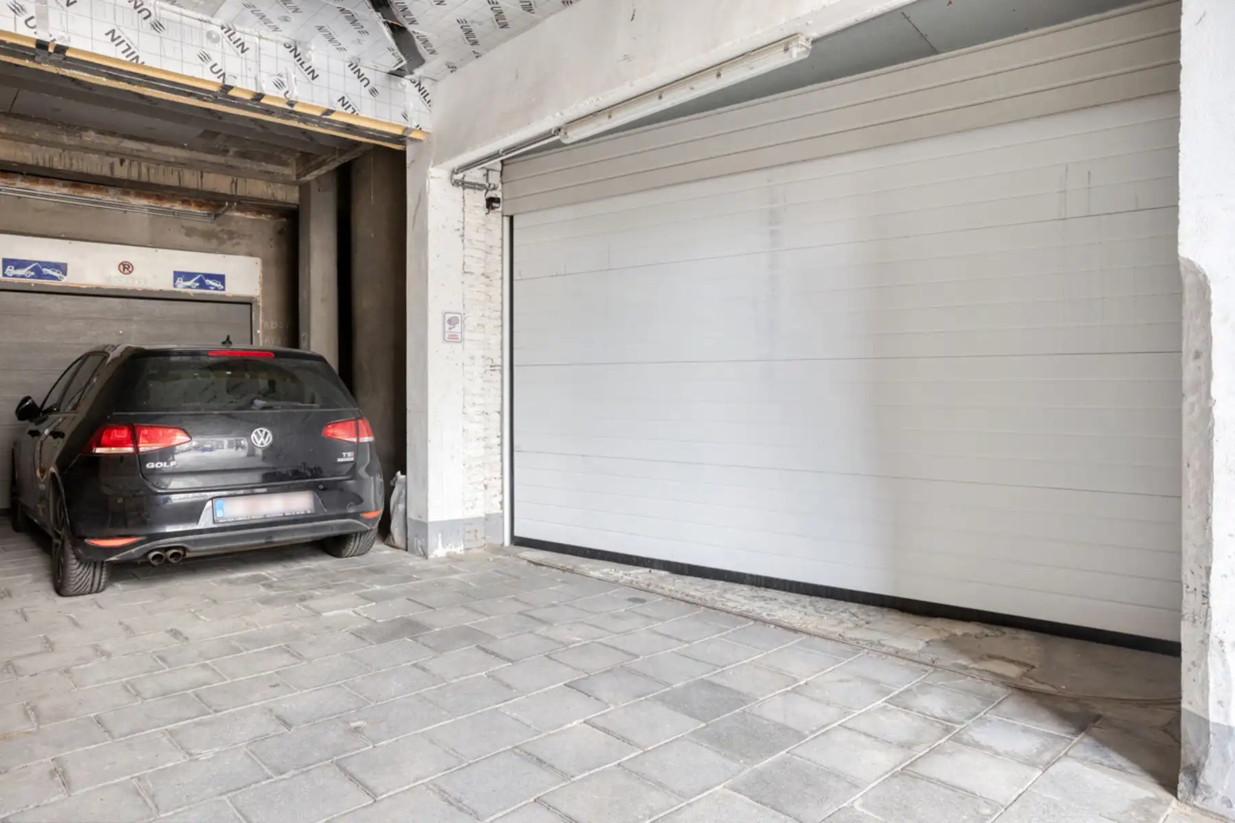 Vernieuwd 3-slaapkamerappartement met garage in hartje Aalst foto 27