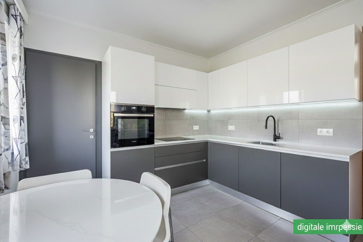 RUIME WONING MET PRAKTIJKRUIMTE OP 8A43CA TE NEREM. foto 11