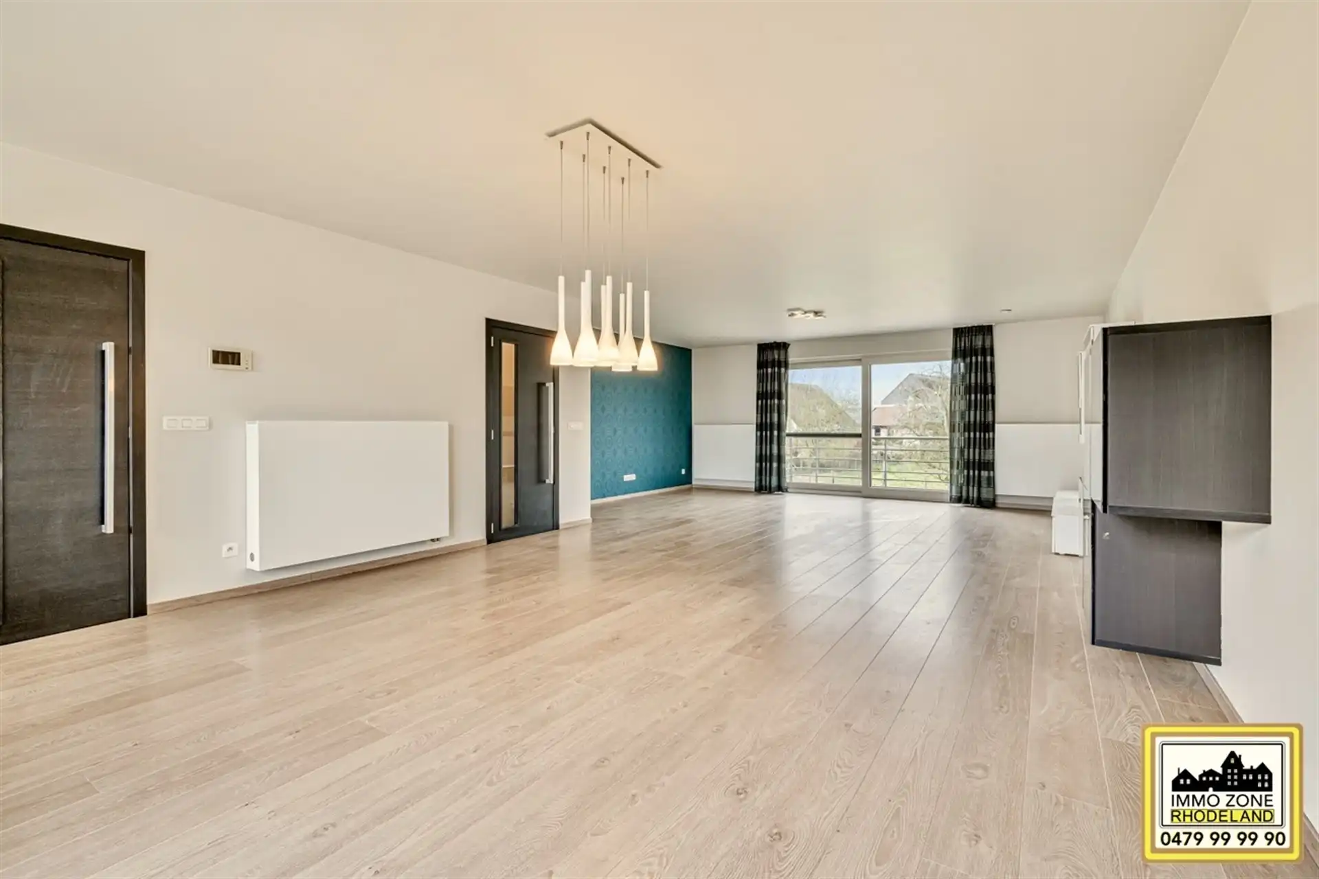 Prachtige instapklare woning met 4 slpks, garage en tuin foto 6