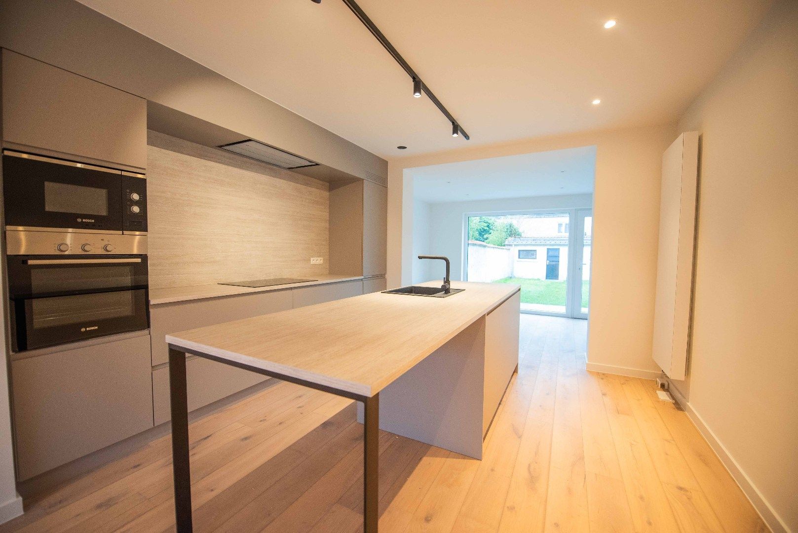 OOSTENDE- MARIAKERKE foto 8