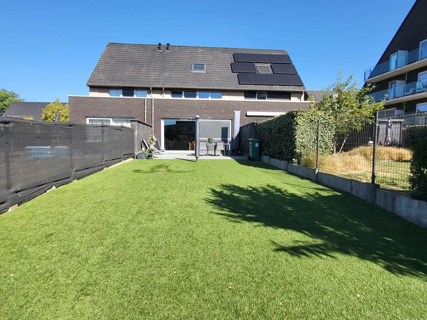 Moderne eengezinswoning (2016) met 3 slaapkamers, garage en ruime zolder in Zottegem. Perfect voor comfortabel wonen! foto 4