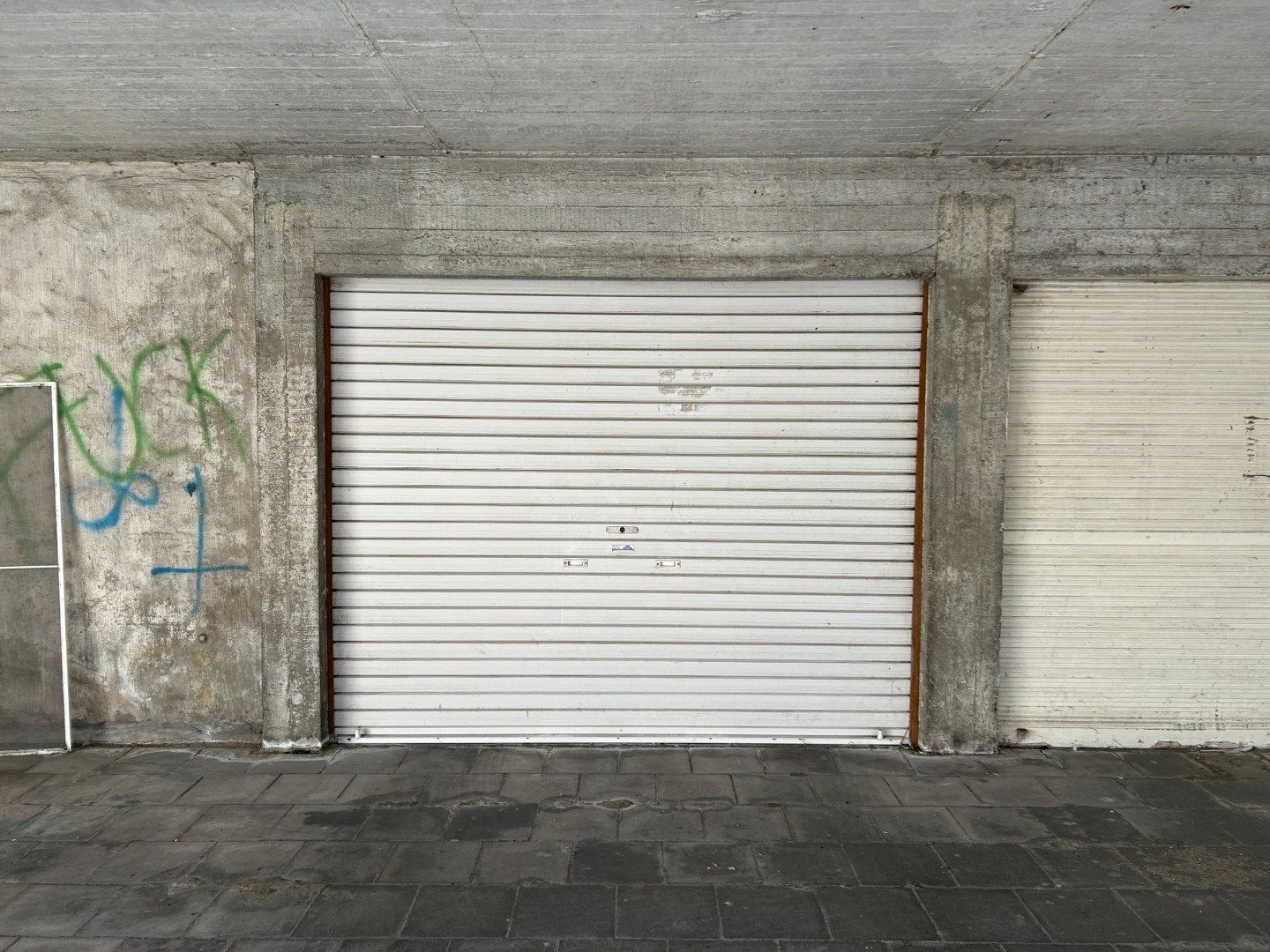 Garagebox vlakbij Zeedijk  foto 2