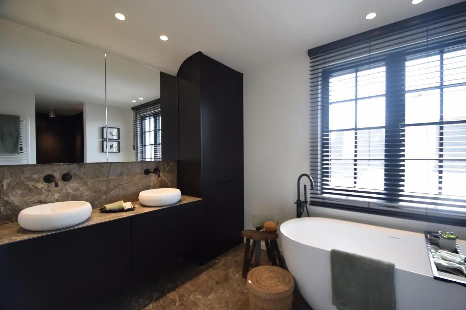 Alleenstaande villa gelegen in een groene omgeving, aan de rand van het Zoute. foto 21