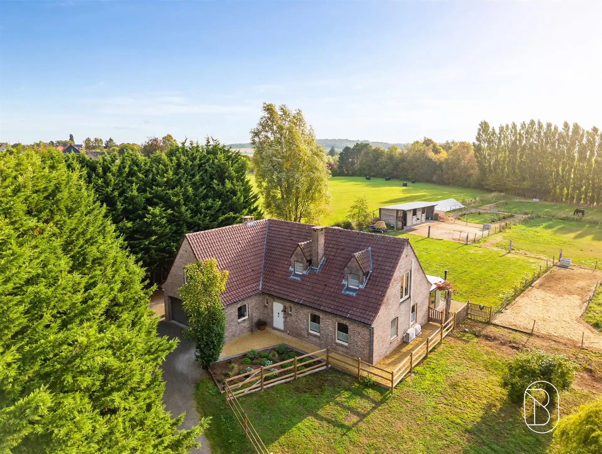 Landelijke villa op 7.248 m² met prachtig uitzicht! foto 3