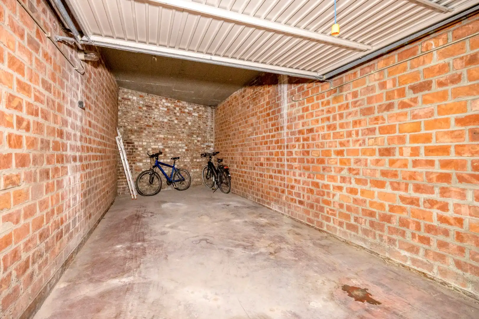 Instapklaar appartement met terras, garagebox en berging - EPC 114KWH/m2 foto 16