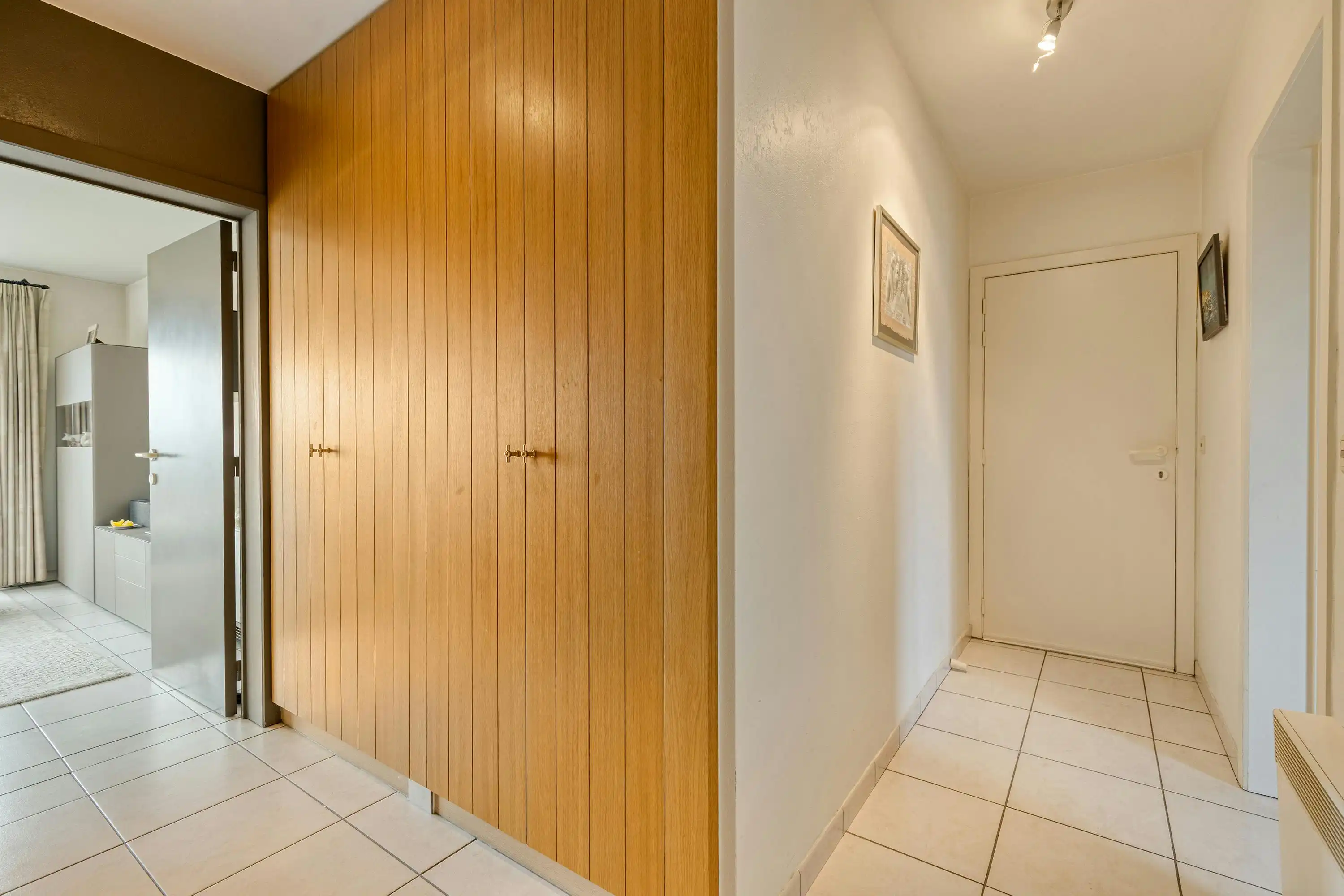 Lichtrijk appartement met panoramisch zicht in Oostduinkerke foto 11