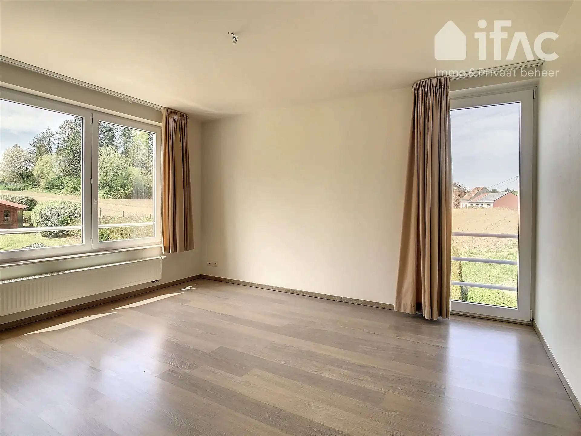 Landelijke villa met 4 slaapkamers  foto 15